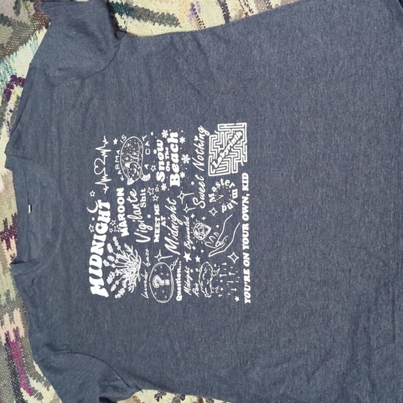 Taylor Swift T-shirt - Picture 1 of 2